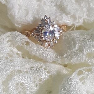 Cz sunburst ring
